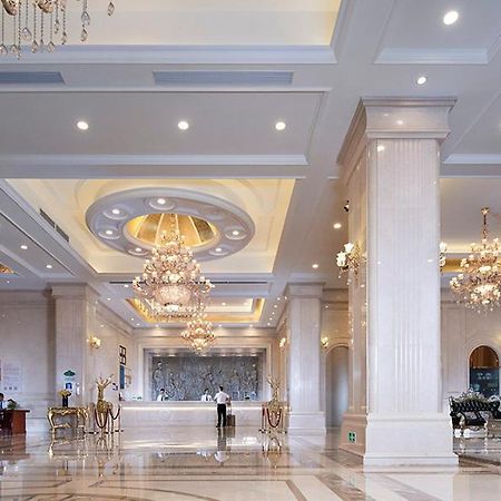 Vienna Hotel Guangzhou Baiyun Airport Экстерьер фото